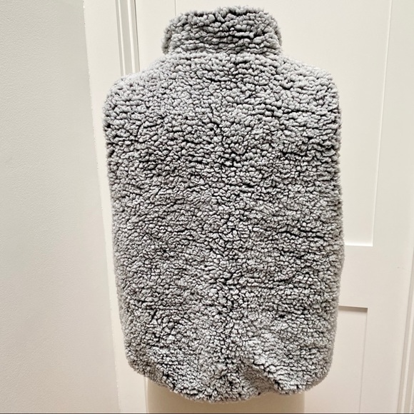 FRANCESCA’s Teddy Sherpa Zip Up Vest w/Pockets - Picture 6 of 14